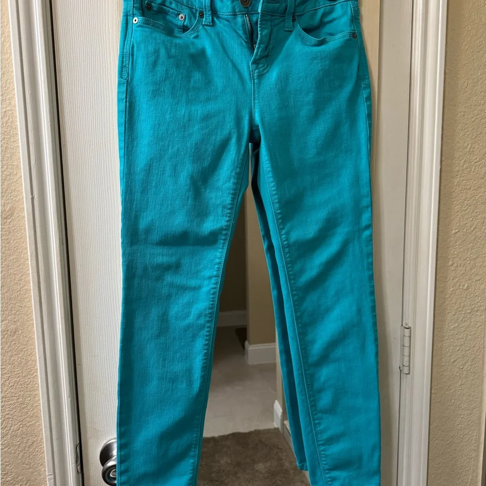 TWO PAIR!! STYLUS Women's Vibrant turquoise Jeans and red d.jeans bundle - Picture 2 of 9